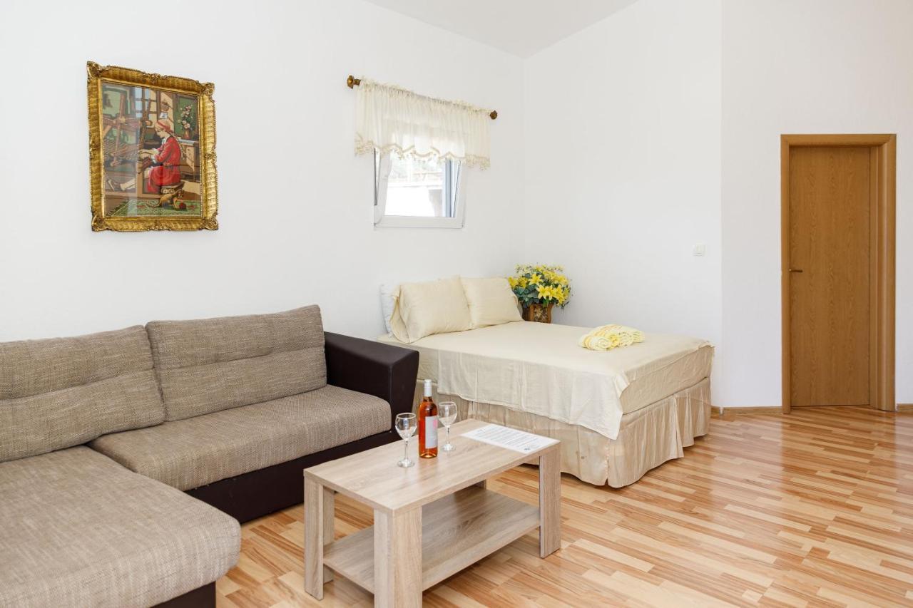 Vila Nikezic Сутоморе Екстериор снимка
